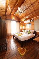 Adhvasaha Beach Spa Resort