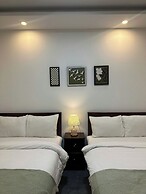 Amelia House - Boutique Hotel