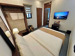 Amelia House - Boutique Hotel