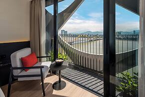 Caro Premium Danang Hotel
