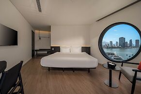 Caro Premium Danang Hotel