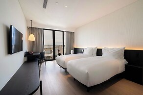 Caro Premium Danang Hotel