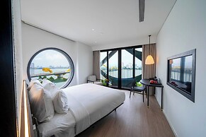 Caro Premium Danang Hotel