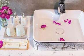 Tran Long Cu Hin Hotel