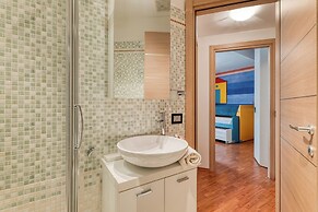 Front Beach Magic Sea - 20m From The Sea