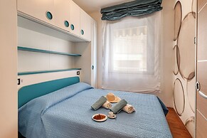 Front Beach Magic Sea - 20m From The Sea