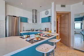 Front Beach Magic Sea - 20m From The Sea