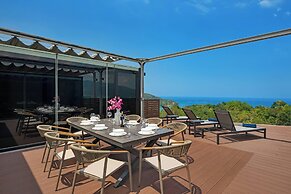 Ocean Views BluePoint 3BR Apartment 8-11