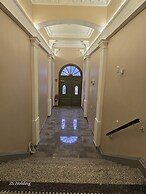 Promenaden Hotel