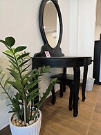 Blue Palm Residence Kata