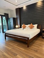 Blue Palm Residence Kata