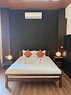Blue Palm Residence Kata