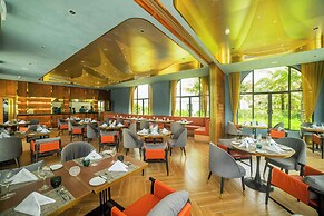 Hoi An Royal Beachfront Resort & Villas