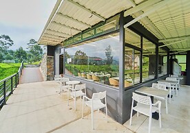 AJ Gable clouds Ooty by VOYE HOMES