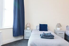 Thornbury Guest House Room