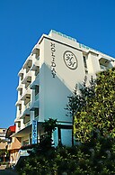 Hotel Holiday