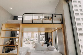 SNite Hotel & Dorm-Danang Dragon Bridge