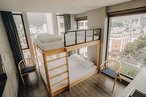 SNite Hotel & Dorm-Danang Dragon Bridge