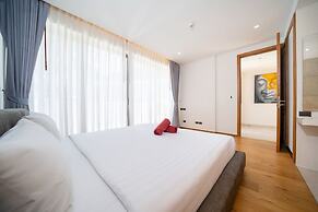 SeaView 3BR Apartment 812 in BluePoint