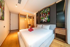 SeaView 3BR Apartment 812 in BluePoint