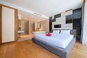 SeaView 3BR Apartment 812 in BluePoint