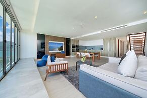 SeaView 3BR Apartment 812 in BluePoint