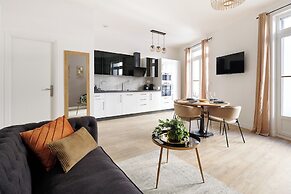 Le Flourens by Paul Riquet 1609 Residences
