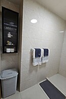 Springhill Royale Suites Sky Pool