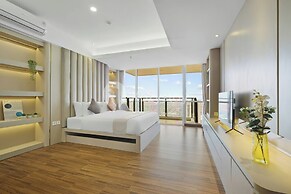 Springhill Royale Suites Sky Pool