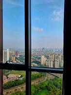 Springhill Royale Suites Sky Pool