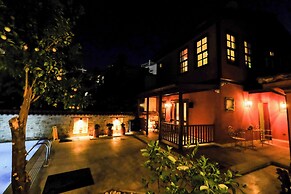 Pina Hotel Kaleiçi&Oldtown