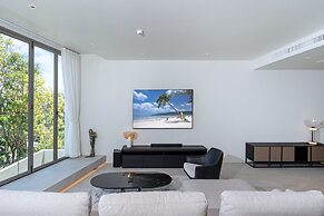 Sea View Condo BluePoint 817 Adults Only