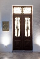 Jensen Luxury Suites