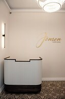 Jensen Luxury Suites