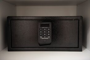 Jensen Luxury Suites