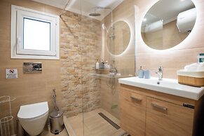 Vayas Residences Legacy