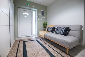 Vayas Residences Legacy