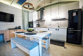 Vayas Residences Legacy