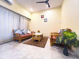 Pinaki Comfort Stay Vile Parle