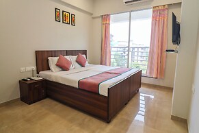Pinaki Comfort Stay Vile Parle