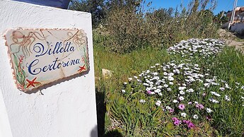 Villetta Certosina 2 Countryside 7 Beds a few Meters From the sea