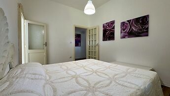 Villetta Certosina 2 Countryside 7 Beds a few Meters From the sea