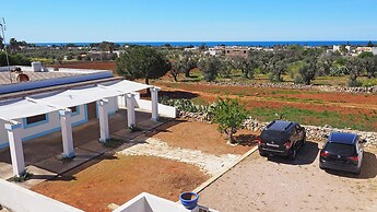 Villetta Certosina 2 Countryside 7 Beds a few Meters From the sea