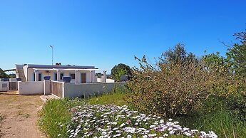 Villetta Certosina 2 Countryside 7 Beds a few Meters From the sea