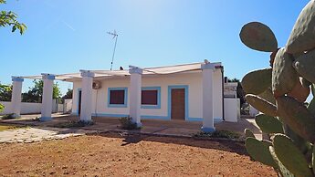 Villetta Certosina 2 Countryside 7 Beds a few Meters From the sea