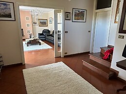 Villa Ninfea Lux Tavullia, Jacuzzi, Garden, Wifi, Ac