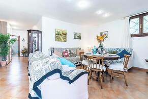 La Sciumara With Beach Access