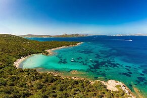La Sciumara With Beach Access