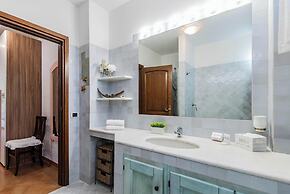 La Sciumara With Beach Access