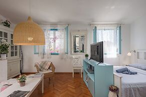 Charming Apartment Marina
